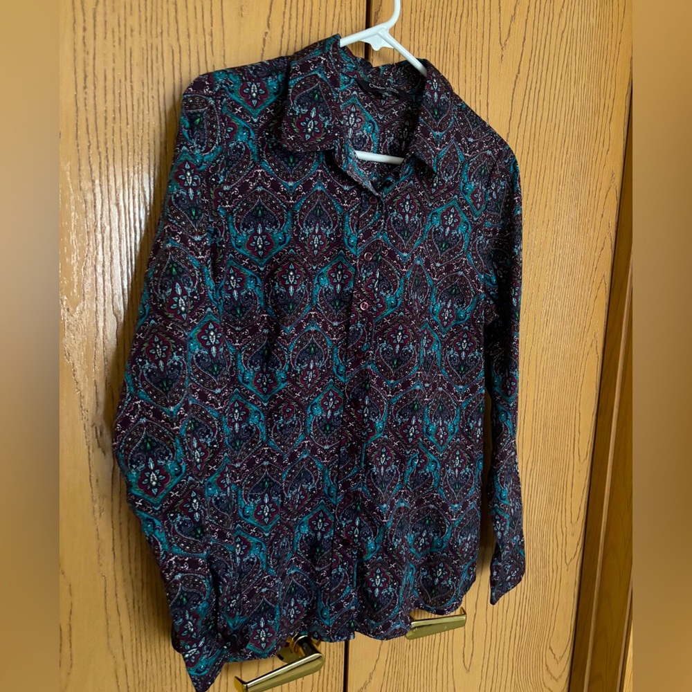 Chadwicks Teal and Burgundy Ling Sleeve Button Down Shirt